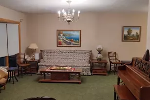 160 Atlantic Pl, Hauppauge, NY 11788 - Photo 3
