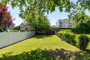 304 Lockwood Ave, New Rochelle, NY 10801 - Photo 3