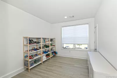 416 White Rose Lane, East Meadow, NY 11554 - Photo 21