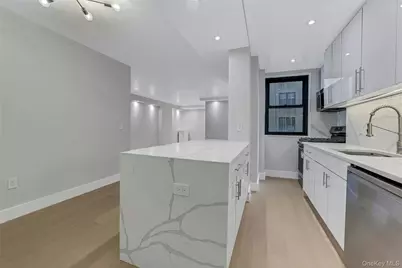 315 E 72nd Street #3A, New York, NY 10021 - Photo 13