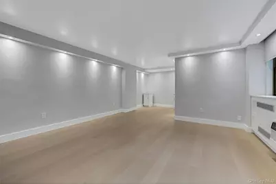 315 E 72nd Street #3A, New York, NY 10021 - Photo 7