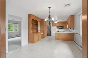 205 East Dr, Hurley, NY 12443 - Photo 13
