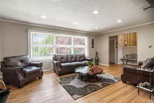 11701 237th St, Elmont, NY 11003 - Photo 5
