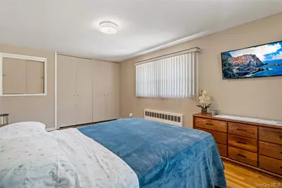 11701 237th Street, Elmont, NY 11003 - Photo 19