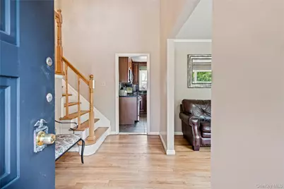 11701 237th Street, Elmont, NY 11003 - Photo 3