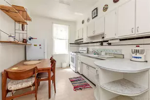 7020 & 7022 72nd St, Glendale, NY 11385 - Photo 9