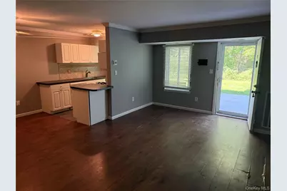 5 Laramie Court #5, Coram, NY 11727 - Photo 19