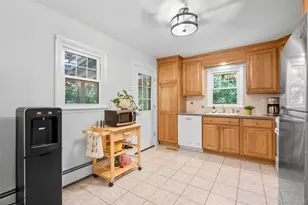 49 Entrance Wy, Purdys, NY 10578 - Photo 9