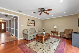 4 Toga Ct, East Northport, NY 11731 - Photo 13