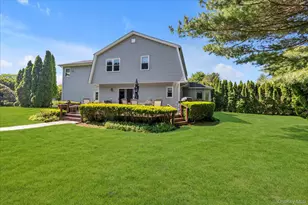4 Toga Ct, East Northport, NY 11731 - Photo 25