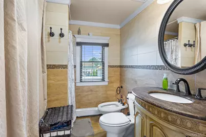 71 Swing Lane, Levittown, NY 11756 - Photo 25