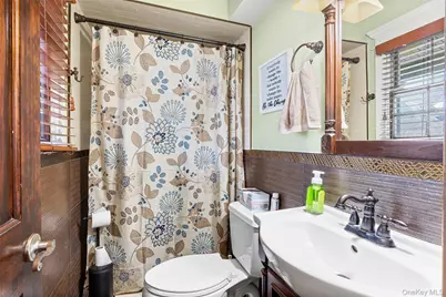 71 Swing Lane, Levittown, NY 11756 - Photo 15
