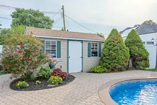 71 Swing Ln, Levittown, NY 11756 - Photo 31