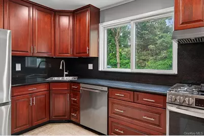 36 Heatherdell Road, Ardsley, NY 10502 - Photo 9