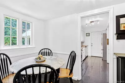 60 Mill Spring Road, Manhasset, NY 11030 - Photo 9