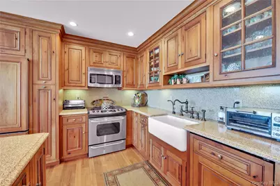 279 Dune Road #2, Westhampton Beach, NY 11978 - Photo 15