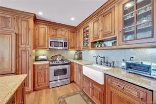279 Dune Rd, Westhampton Beach, NY 11978 - Photo 15
