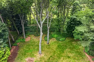 220 Cherry Valley Ave, Garden City, NY 11530 - Photo 19