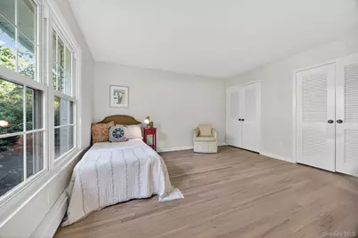 220 Cherry Valley Avenue, Garden City, NY 11530 - Photo 27