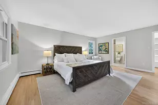 220 Cherry Valley Ave, Garden City, NY 11530 - Photo 21