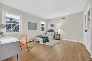 220 Cherry Valley Ave, Garden City, NY 11530 - Photo 25