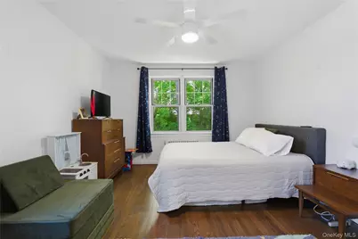 14 Soundview Avenue #28, White Plains, NY 10606 - Photo 23