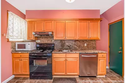 65-56 77th Place, Middle Village, NY 11379 - Photo 11