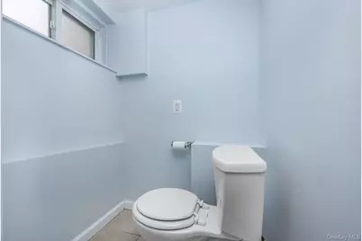 65-56 77th Place, Middle Village, NY 11379 - Photo 21