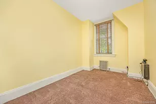 65-56 77th Pl, Middle Village, NY 11379 - Photo 17