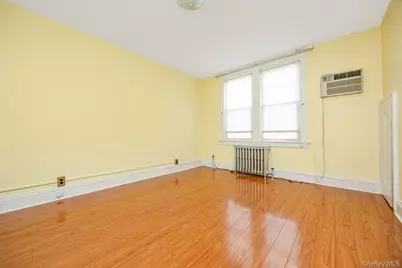 65-56 77th Place, Middle Village, NY 11379 - Photo 15