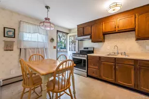 5 Peekskill Ave, Patchogue, NY 11772 - Photo 21
