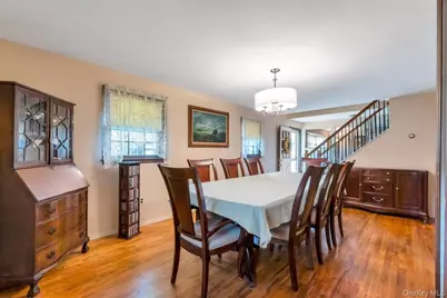 5 Peekskill Avenue, Patchogue, NY 11772 - Photo 23