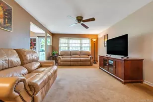 5 Peekskill Ave, Patchogue, NY 11772 - Photo 11