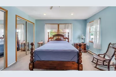 5 Peekskill Avenue, Patchogue, NY 11772 - Photo 29