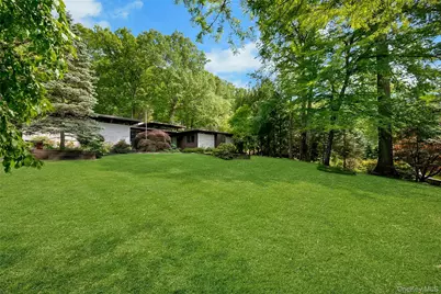 65 Holly Place, Briarcliff Manor, NY 10510 - Photo 29