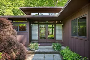 65 Holly Pl, Briarcliff Manor, NY 10510 - Photo 3