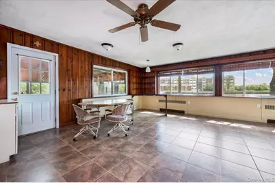 593 Pearl Street, Oceanside, NY 11572 - Photo 5