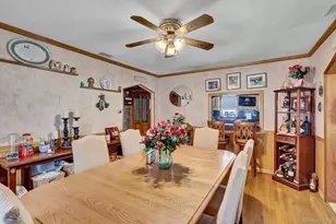 545 N 2nd St, New Hyde Park, NY 11040 - Photo 7