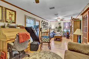 545 N 2nd St, New Hyde Park, NY 11040 - Photo 13