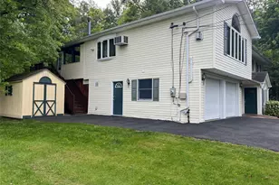 143 Pineview Ave, Bardonia, NY 10954 - Photo 3