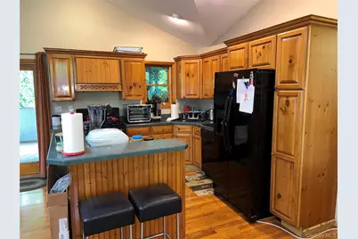 143 Pineview Avenue, Bardonia, NY 10954 - Photo 19