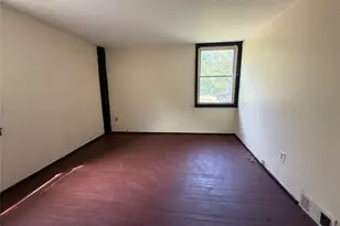 234 Lake Shore Dr, Pleasant Valley, NY 12569 - Photo 11