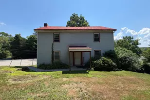 234 Lake Shore Dr, Pleasant Valley, NY 12569 - Photo 5