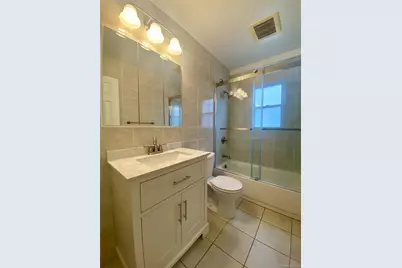 430 E Chester Street #main, Long Beach, NY 11561 - Photo 7