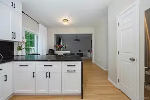 319 Honness Rd, Fishkill, NY 12524 - Photo 9