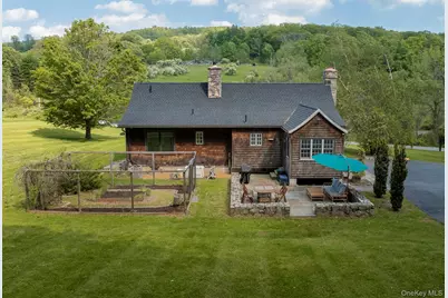 3881 Route 44, Millbrook, NY 12545 - Photo 7