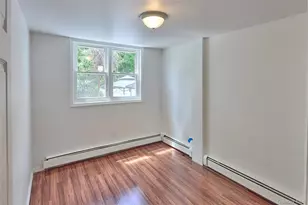208 N James St, Peekskill, NY 10566 - Photo 5