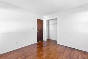 345 41 St St, Copiague, NY 11726 - Photo 13