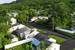 9 Maple Ave, Garnerville, NY 10923 - Photo 5