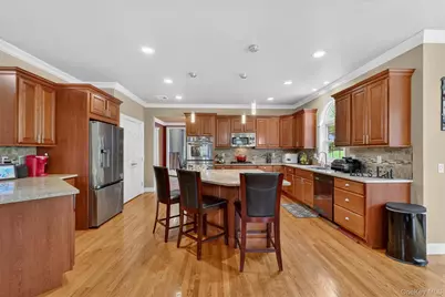 219 Country Club Road, Hopewell Junction, NY 12533 - Photo 7